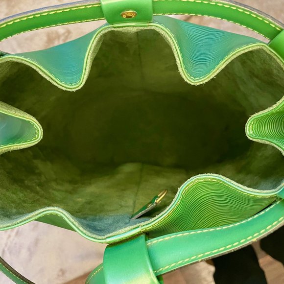 Louis Vuitton Randonnee PM Epi Borneo Green - Picture 6 of 16